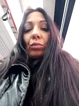 LeticiaWoods online show from 24, 12, 2024