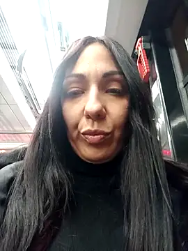 LeticiaWoods online show from 15, 2, 2025