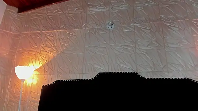 JennyRouse01 online show from 19, 12, 2025