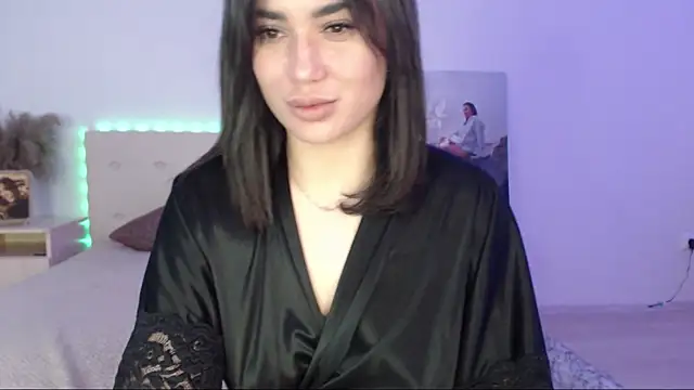 Snapshot of RoxannePure chatting on 15, 2, 2025 RoxannePure online show from 15, 2, 2025