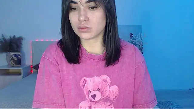 Snapshot of RoxannePure chatting on 20, 2, 2025 RoxannePure online show from 20, 2, 2025