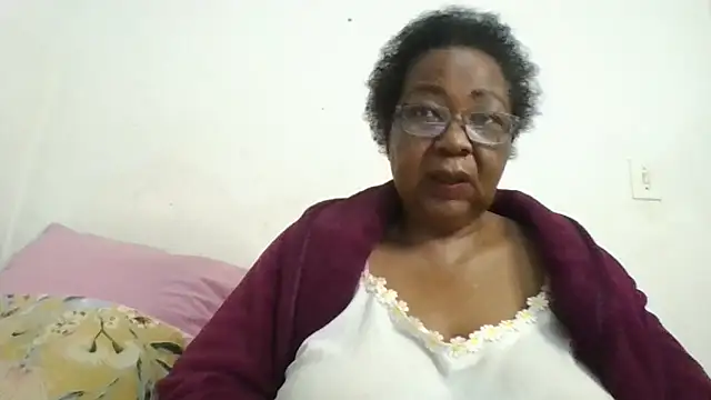 Snapshot of KinkyRicoSaisyours chatting on 17, 6, 2026 KinkyRicoSaisyours online show from 17, 6, 2026