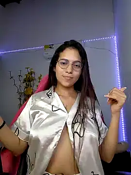 Sallye  online show from 4, 1, 2025