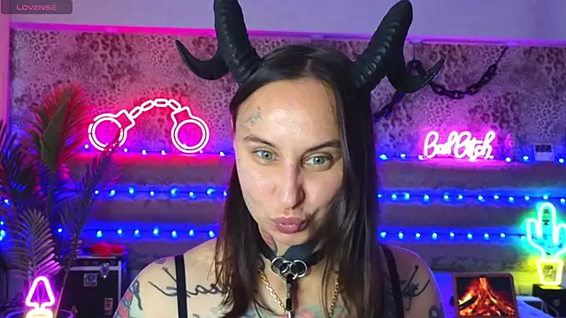 Snapshot of Cool_Freak_ chatting on 15, 5, 2026 Cool Freak online show from 15, 5, 2026