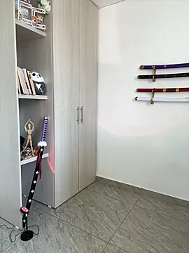 Ale Lewis online show from 6, 12, 2024