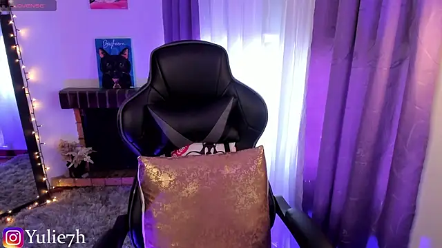  Jessy Moon  online show from 23, 4, 2026