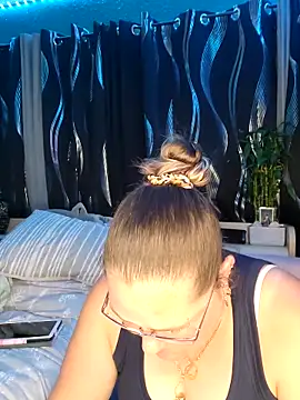 SexyNikki6969 online show from 25, 4, 2026