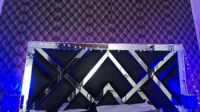 victoriaa lee  online show from 31, 1, 2026