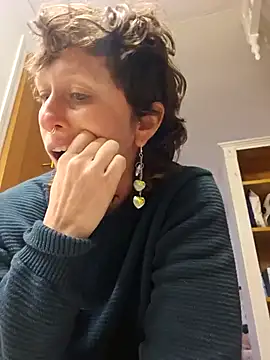 Snapshot of mossy_kiss chatting on 21, 1, 2025 mossy kiss online show from 21, 1, 2025