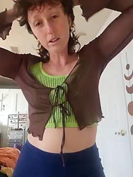 Snapshot of mossy_kiss chatting on 31, 1, 2025 mossy kiss online show from 31, 1, 2025