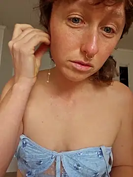 Snapshot of mossy_kiss chatting on 16, 2, 2025 mossy kiss online show from 16, 2, 2025