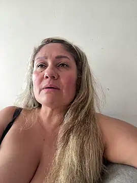 gabiTetas online show from 25, 4, 2026