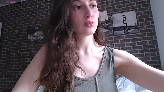  Hot Lady  online show from 3, 3, 2025