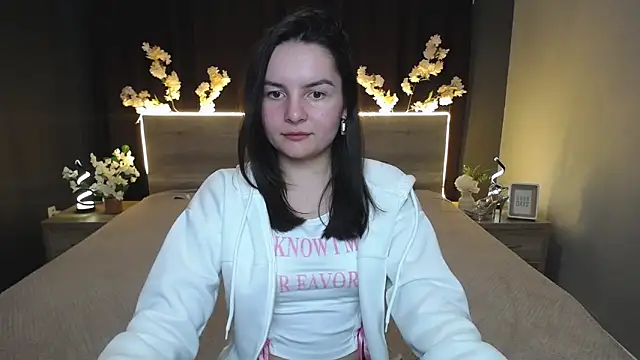 JasmineAsha online show from 11, 3, 2026