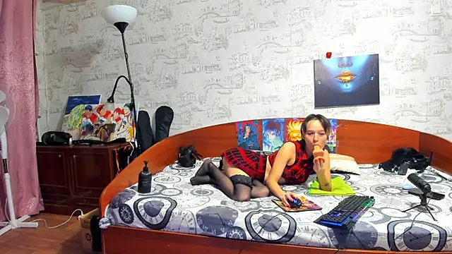 KagamiTayga online show from 17, 12, 2025