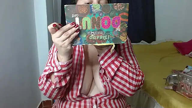 Victoriaevans1 online show from 14, 2, 2025