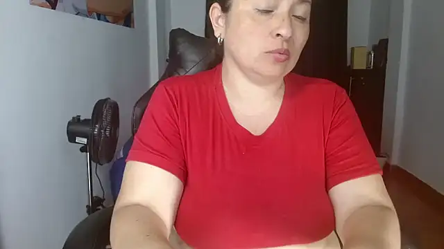 Victoriaevans1 online show from 2, 2, 2026