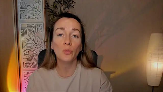 RebeccaMartinez online show from 21, 2, 2026