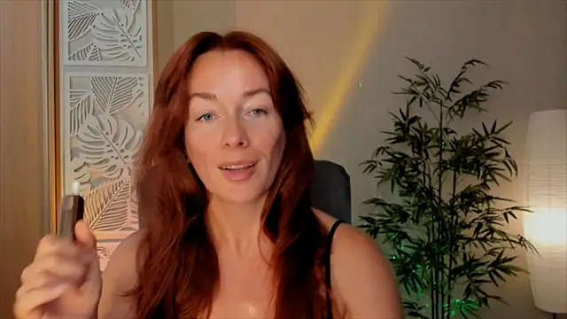 RebeccaMartinez online show from 20, 7, 2026