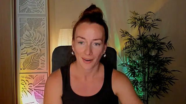 RebeccaMartinez online show from 24, 7, 2026