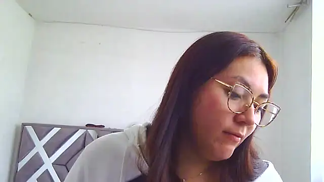 katha steele  online show from 8, 1, 2025