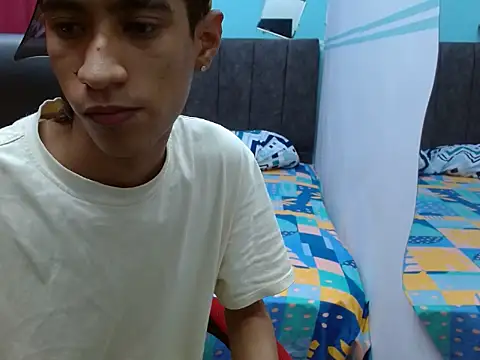 Angelstripboy online show from 18, 3, 2025