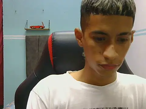 Angelstripboy online show from 9, 8, 2026