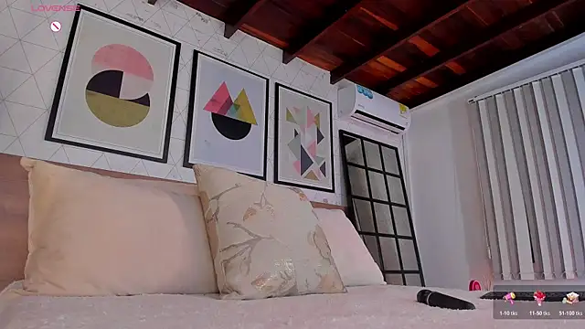 Snapshot of susan_cute198 chatting on 8, 2, 2026 susan cute198 online show from 8, 2, 2026