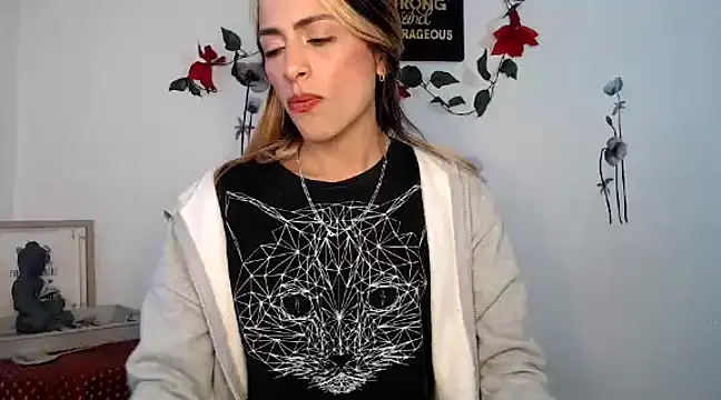 Liamiler01  online show from 20, 12, 2024