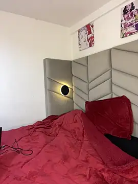 Liamiler01  online show from 11, 9, 2025