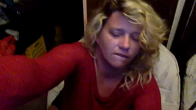 Snapshot of TrashleyRosebud chatting on 30, 7, 2026 TrashleyRosebud online show from 30, 7, 2026