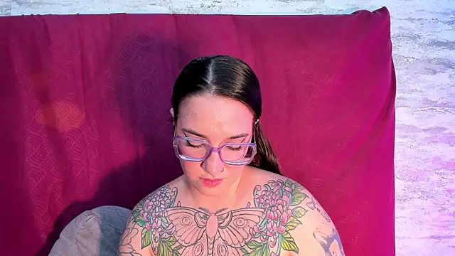 DEVA BLUE  online show from 15, 3, 2025