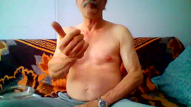 cumloverboyxx69 online show from 22, 4, 2026