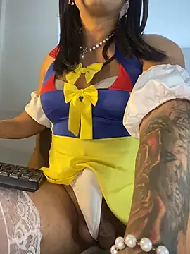 mommycum69  online show from 4, 2, 2026