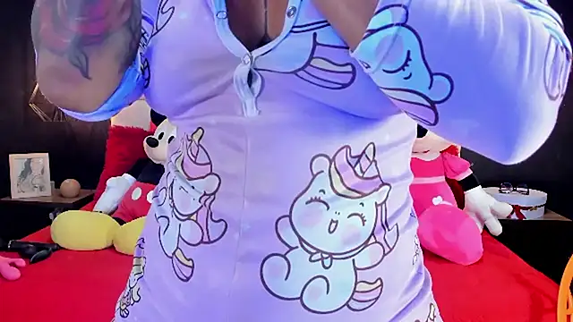 NiicolleMiller online show from 14, 3, 2025