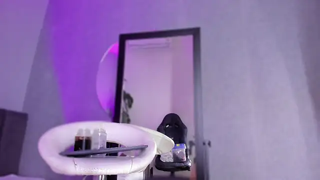 babepolly online show from 14, 2, 2025