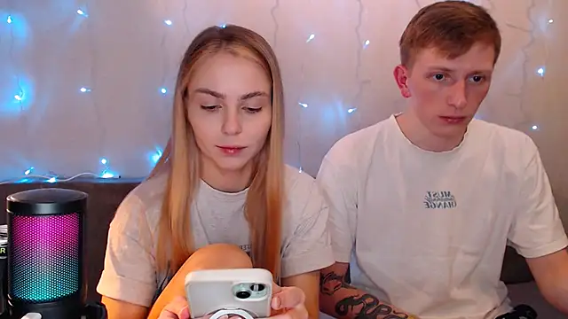 juliaanddima online show from 28, 9, 2025