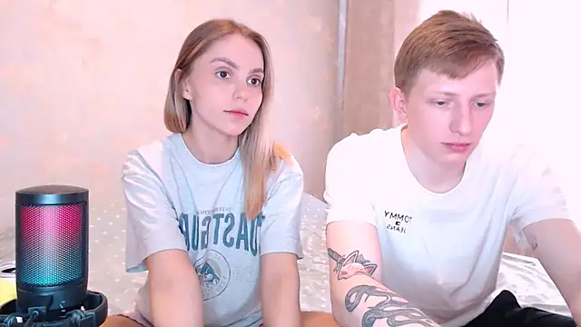 juliaanddima online show from 5, 6, 2026