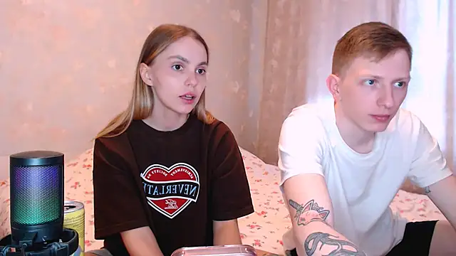 juliaanddima online show from 19, 6, 2026
