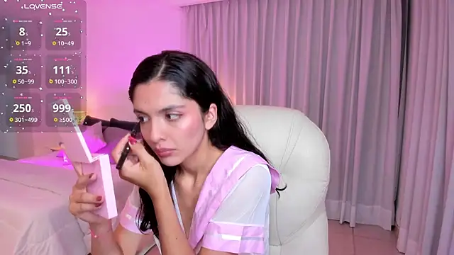 miiaa evans online show from 7, 1, 2025