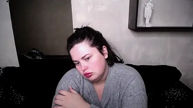 Emily Mo online show from 4, 10, 2025