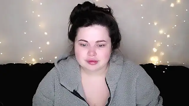 Emily Mo online show from 17, 3, 2026