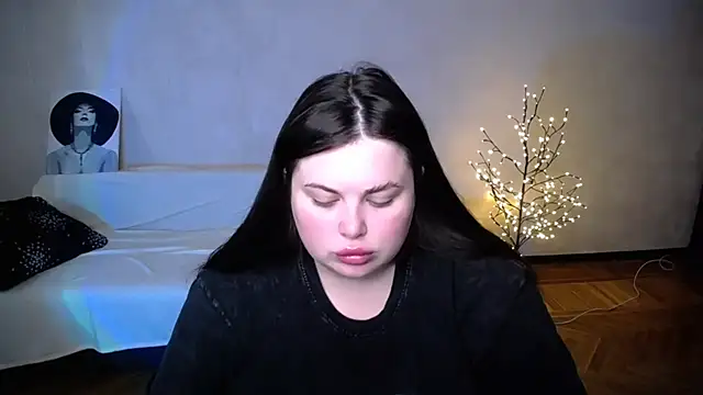 Emily Mo online show from 6, 6, 2026