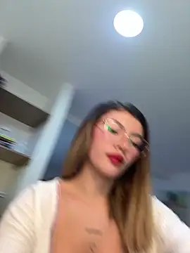 Your Honeey online show from 13, 10, 2025