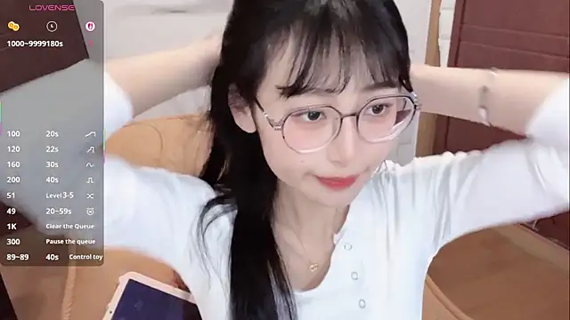4uoki online show from 19, 4, 2026