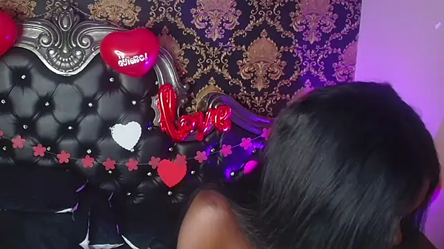 Snapshot of NaiaGils chatting on 14, 2, 2025 NaiaGils online show from 14, 2, 2025