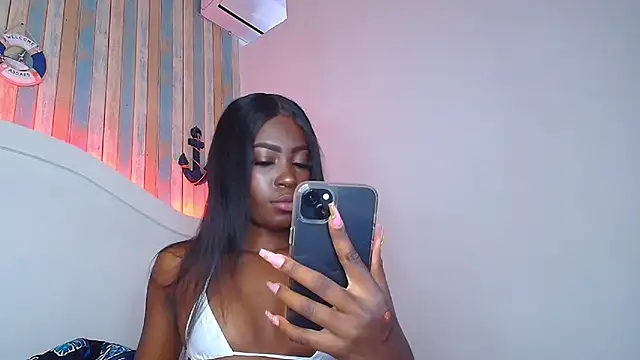 Snapshot of NaiaGils chatting on 14, 3, 2025 NaiaGils online show from 14, 3, 2025