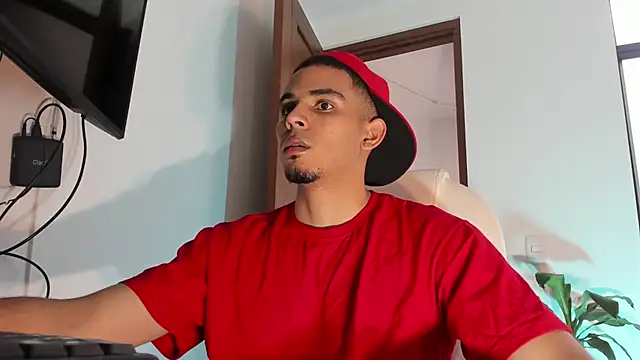 Snapshot of joss_111 chatting on 13, 12, 2024 joss 111 online show from 13, 12, 2024