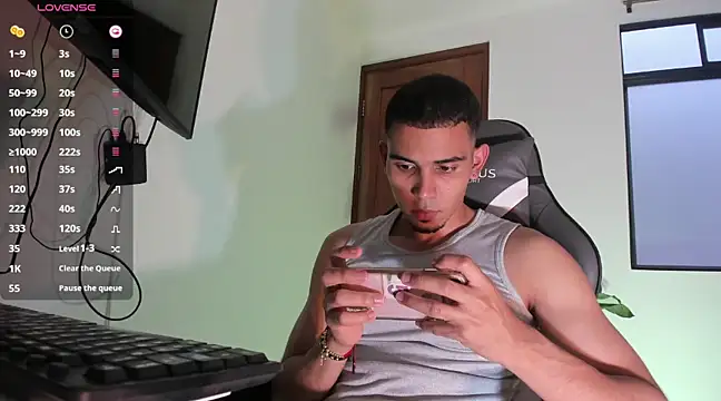 Snapshot of joss_111 chatting on 19, 2, 2025 joss 111 online show from 19, 2, 2025