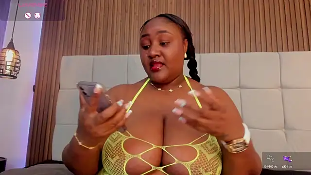 Saravy Blandon online show from 12, 9, 2025